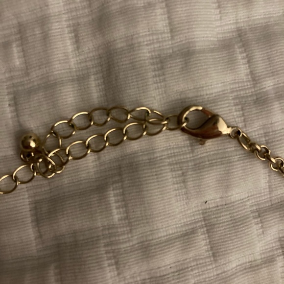 Pink coral and clear stone beaded necklace - Picture 3 of 3